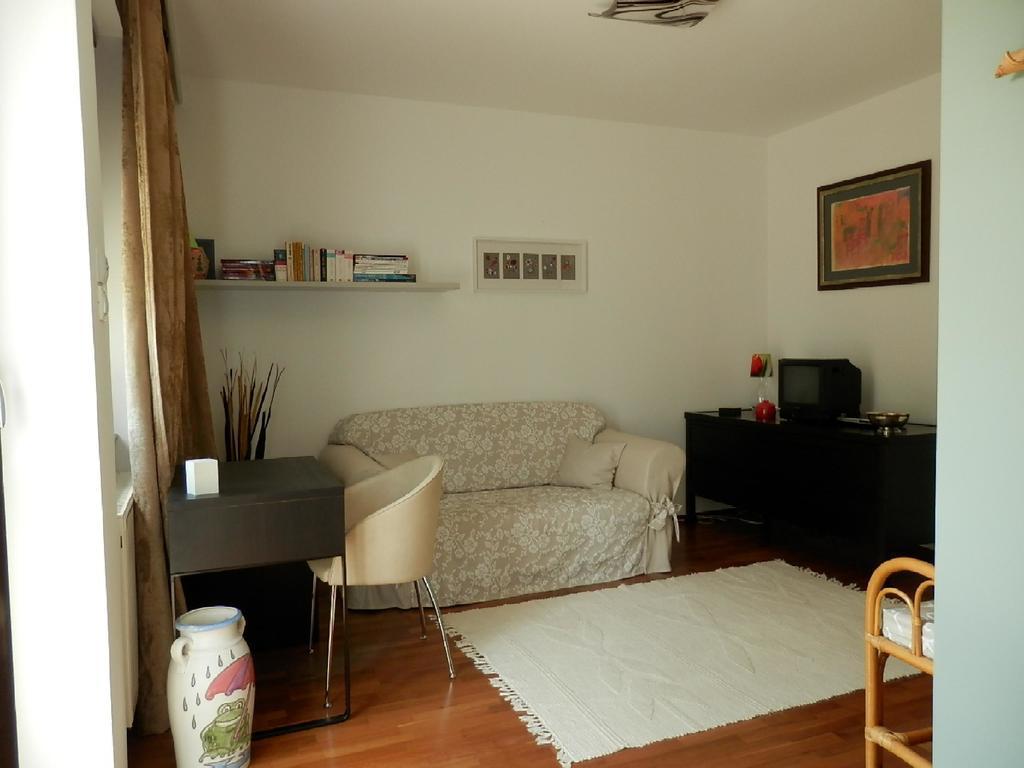 Csiki Apartman Будаорш Номер фото